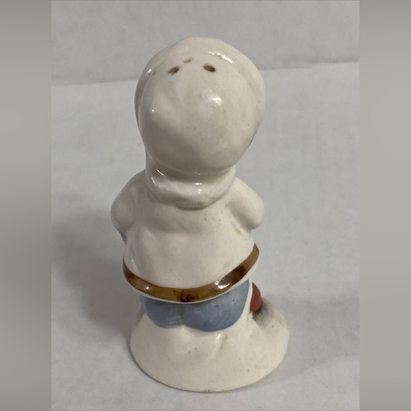 Vintage Salt and Pepper Shakers Eskimo Inuit Children Made In Japan - Picture 11 of 16